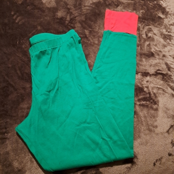 Elf Holiday Time men's or women's size Adult medium pajama set EUC - Picture 3 of 6